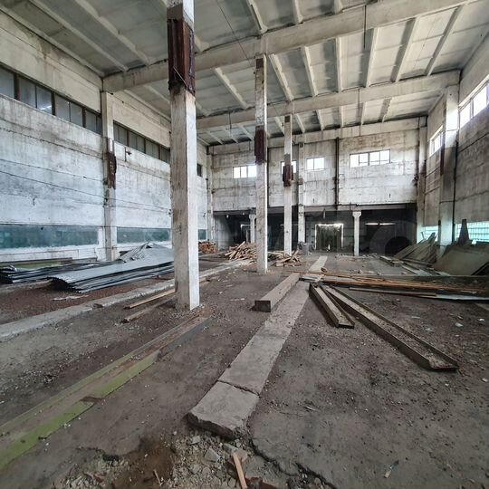 Склад, производство от 700 м² до 1200 м²