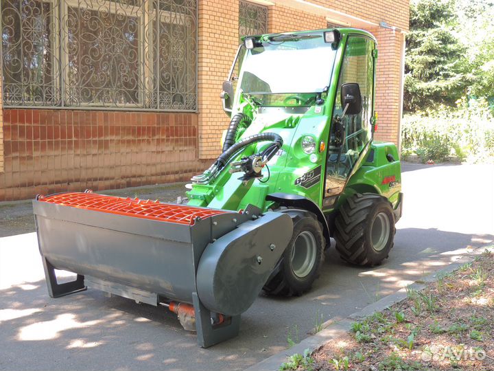 Бетоносмесительный ковш для мини-трактора Avant