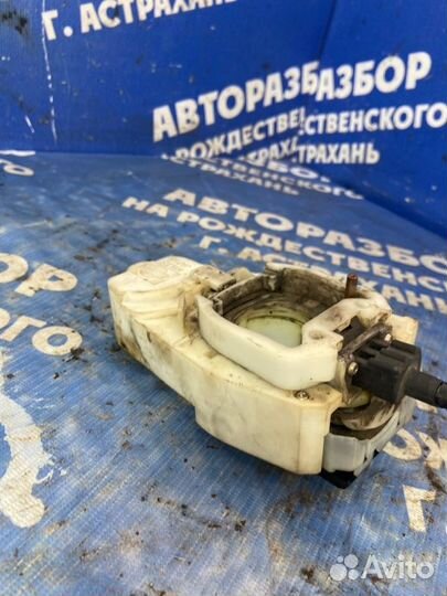 Переключатель поворотов. Nissan Largo минивен