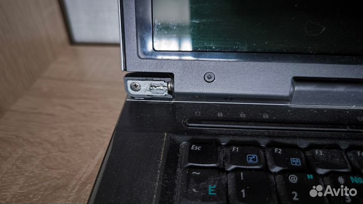 Ноутбук asus X50V