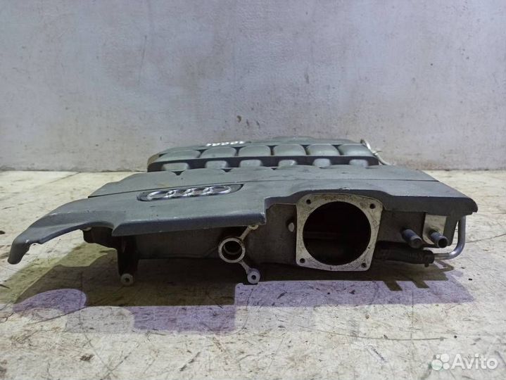 Впускной коллектор Ауди