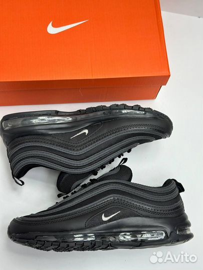 Кроссовки Nike air