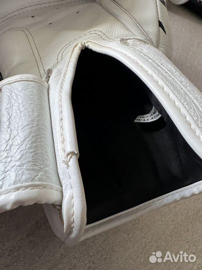 Боксерские перчатки Twins special