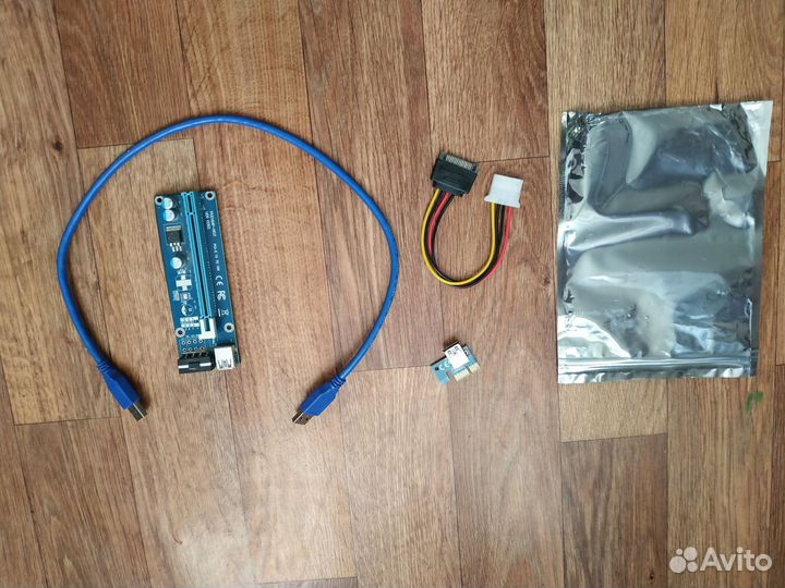 Райзер pci-e, выход - молекс