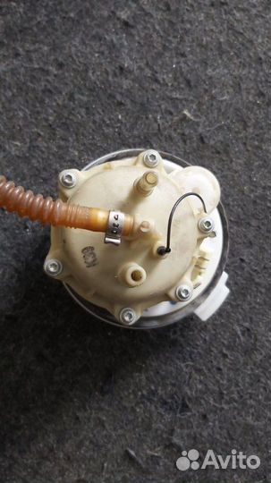 Топливный насос Volkswagen Touareg 1 4.2 2006