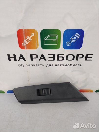 Блок управления стеклами (кнопка ) задний правый