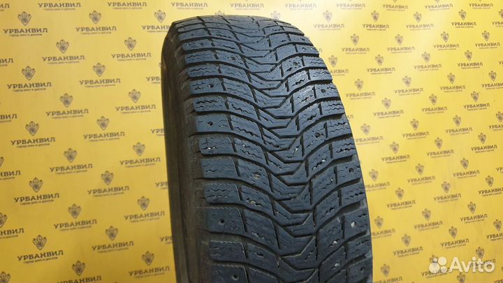 Michelin X-Ice North 3 215/55 R16 98T