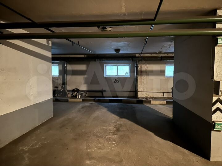 Машиноместо, 25 м²