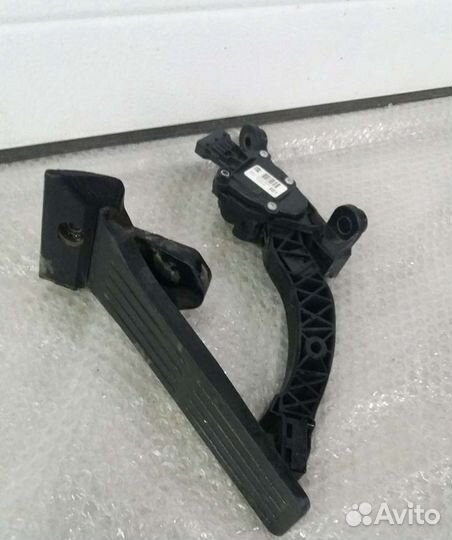 Педаль газа Hyundai Elantra MD