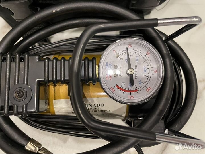 Компрессор автомобильный