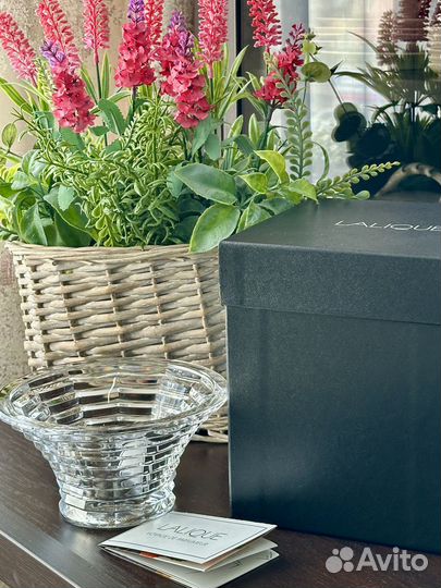 Вазочка Lalique