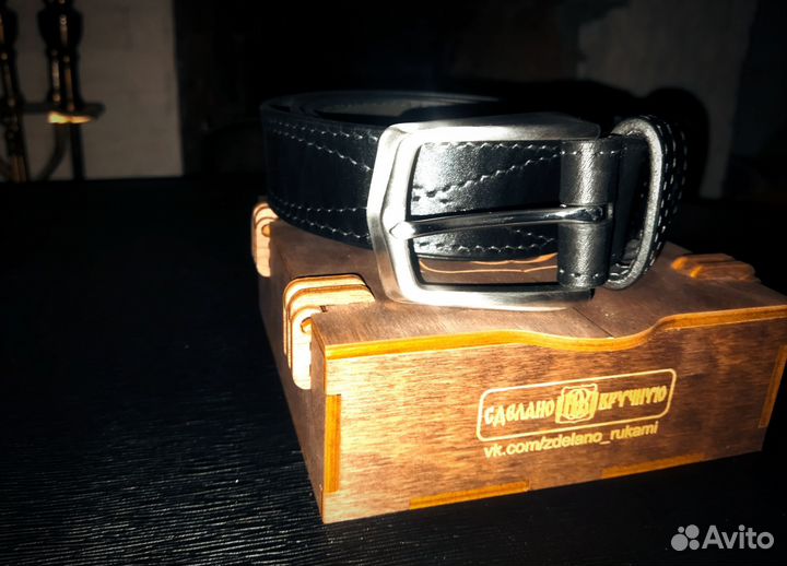 Мужской кожаный ремень