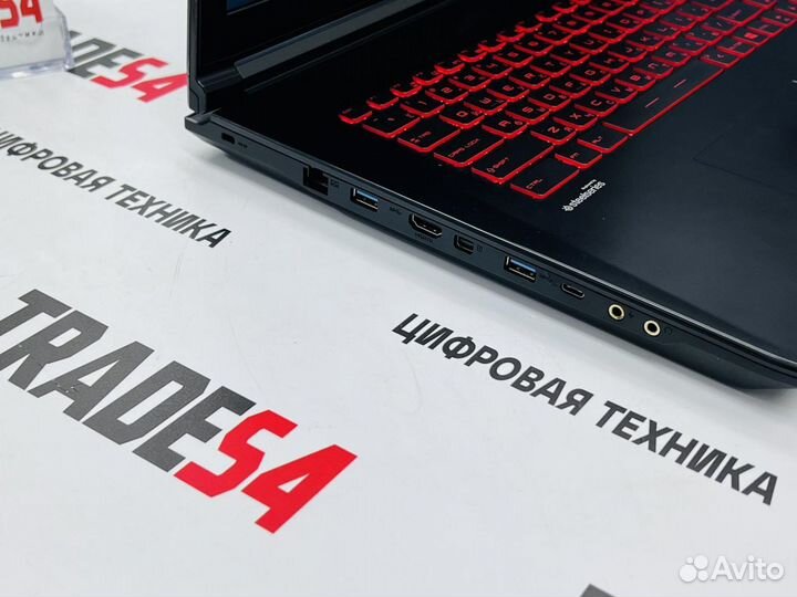 Ноутбук MSI 17.3