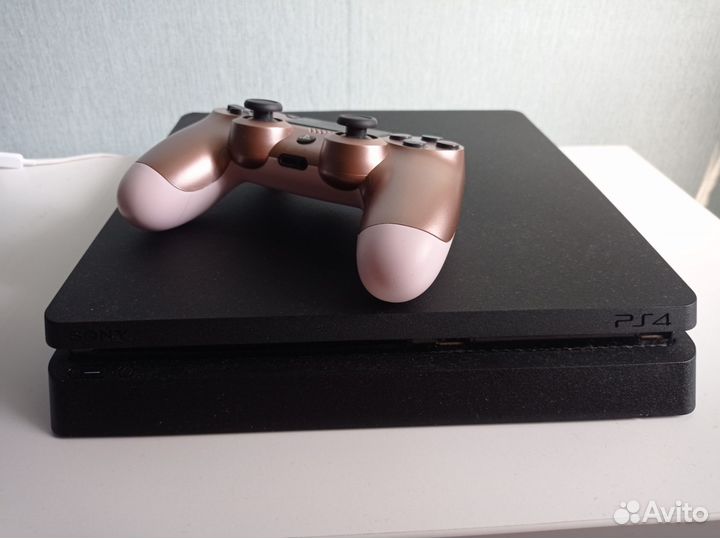 PS4 slim 500 gb + 40 игр