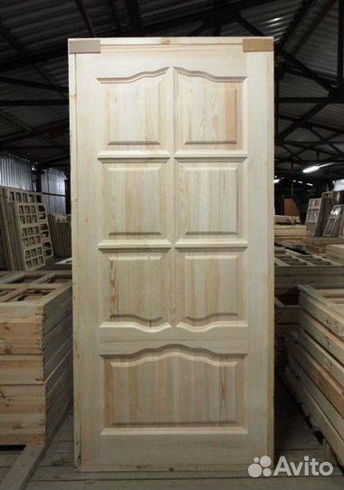 Двери из массива сосны