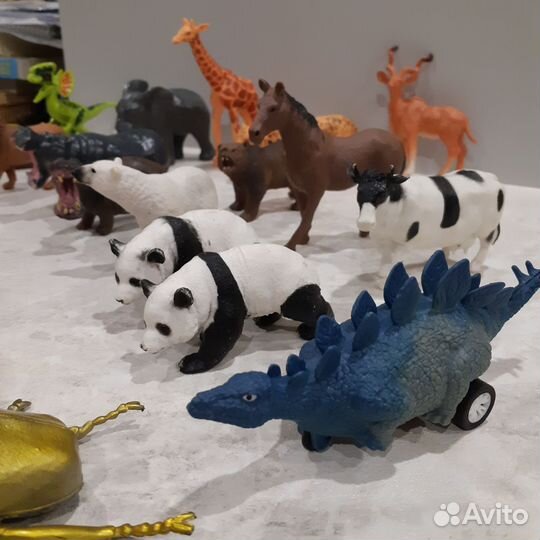 Набор фигурок животных
