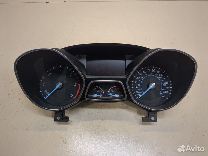 Щиток приборов Ford Kuga, 2016