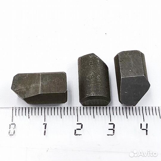 Резец-вставка токарная круглая d10х18 оснащенная э