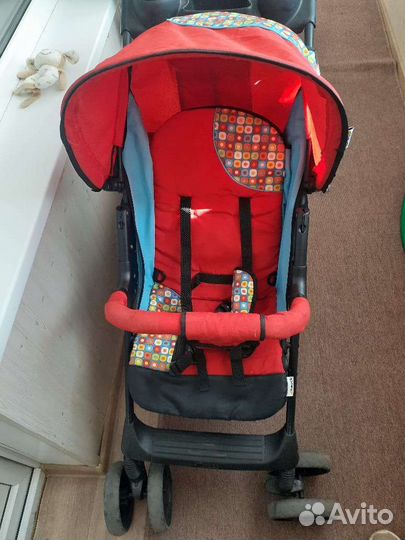 Прогулочная коляска