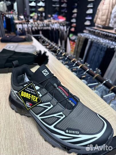 Кроссовки Salomon Gore-Tex