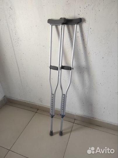 Костыли подмышечные взрослые