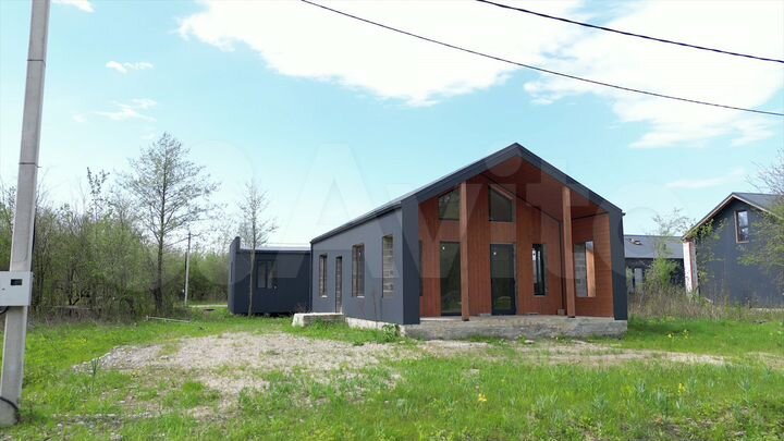 Дом 100 м² на участке 5 сот.