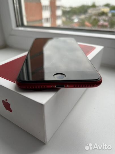iPhone 8 Plus, 64 ГБ