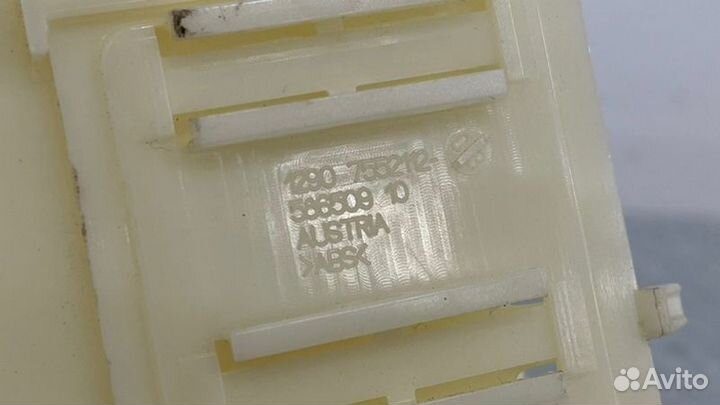 Держатель эбу Bmw X5 E70 N62B48 2008