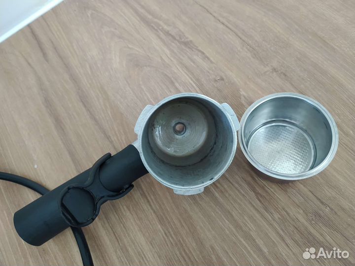 Кофеварка рожковая с капучинатором