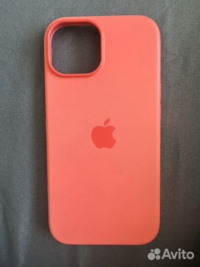 Чехол на iPhone 15