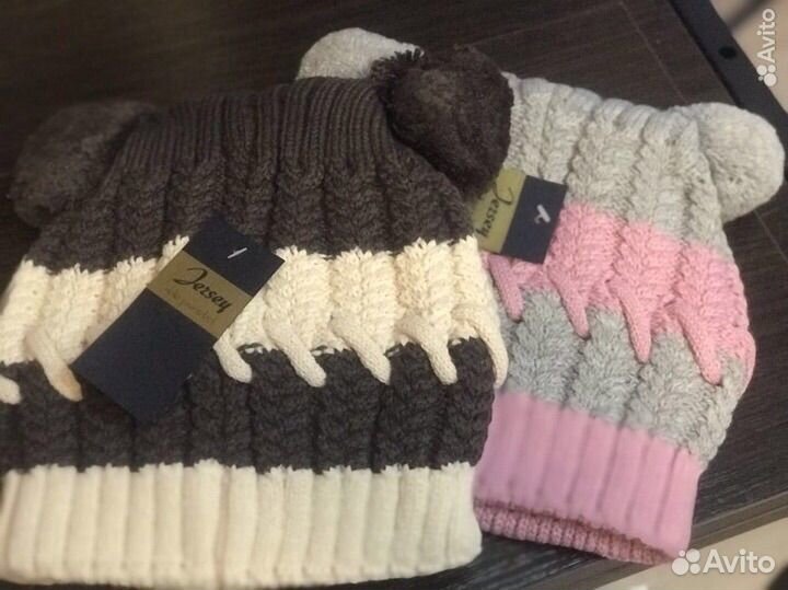 Шапки вязанные новые