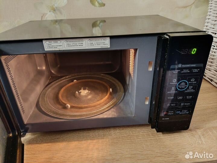 Микроволновка б/у рабочая