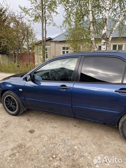 Mitsubishi Lancer 1.3 МТ, 2004, 275 803 км