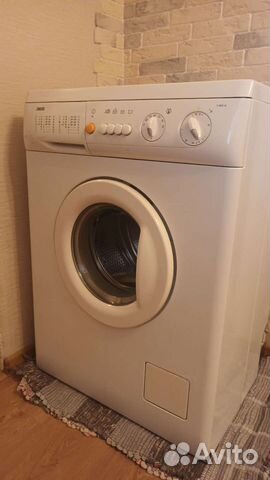 Стиральная машинка б/у Zanussi