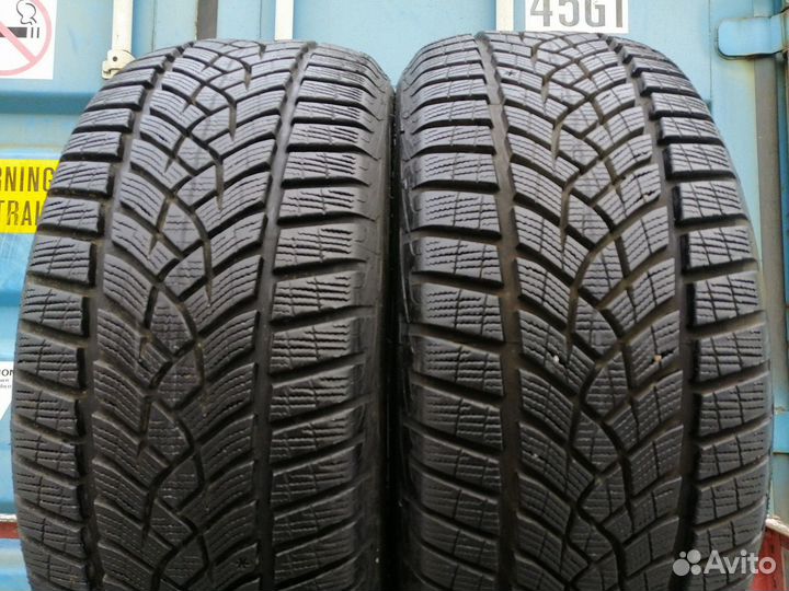 Goodyear UltraGrip Performance Gen-1 225/50 R17