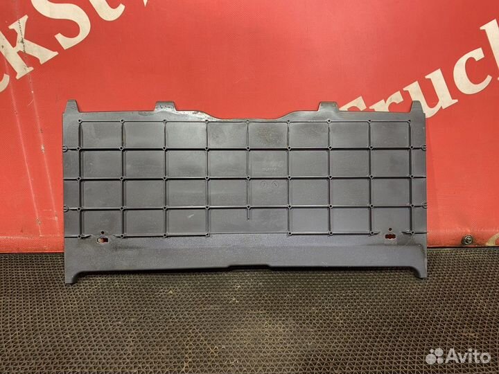 Ниша в консоль центральная Scania 5-series