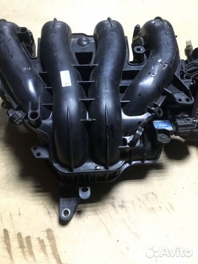 Коллектор впускной Mazda 3 BK 2.0 2007-2012