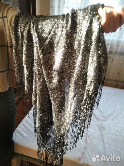 Шаль с люрексом