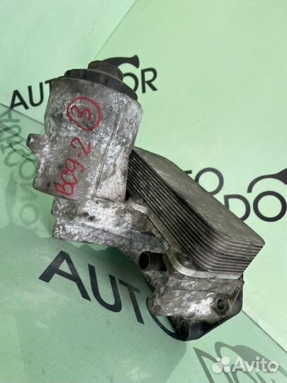 Корпус масляного фильтра Volkswagen Touareg 7L