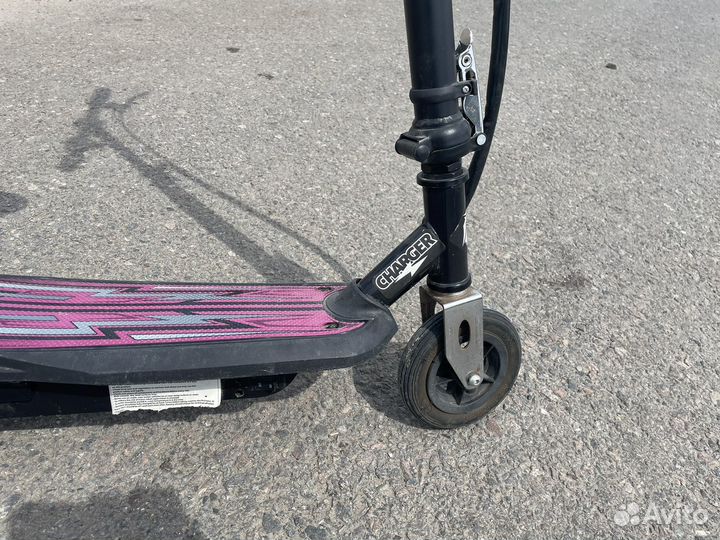Электросамокат charger