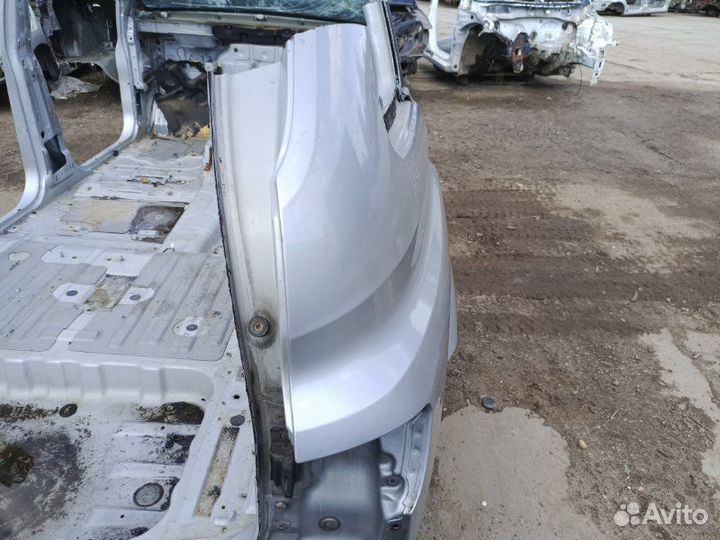 Крыло заднее правое Ssangyong Kyron внедорожник