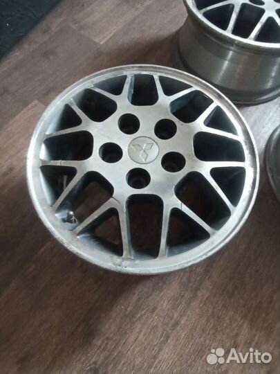 Литые диски r15 Mitsubishi 4 штуки