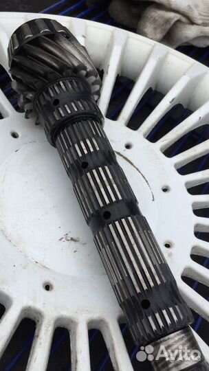 Вал вторичный renault МКПП JR5