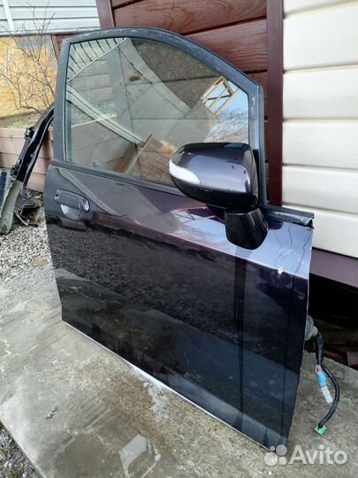 Двери на honda fit 1