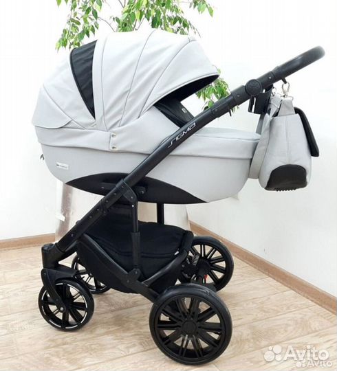 Коляска фирмы Riko 3v1 ecco