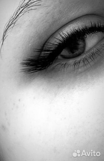 Нарашивание ресниц и окрашивание бровей