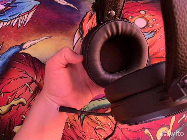 Наушники игровые проводные Оклик HS-L810G