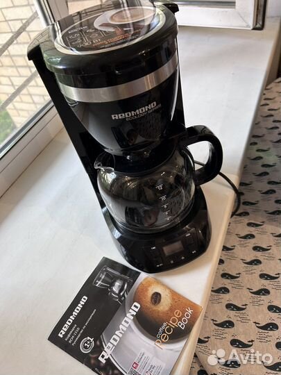 Кофеварка Redmond RCM-1510