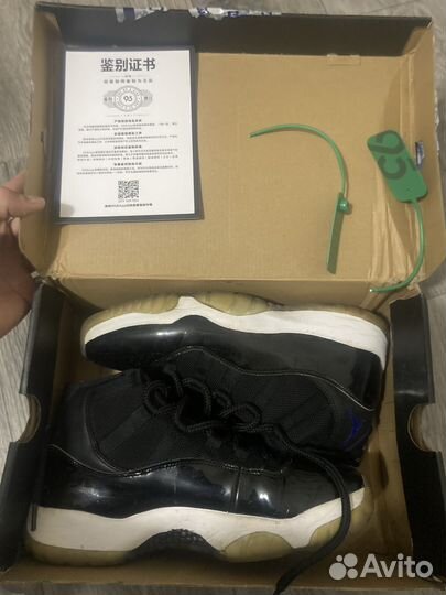 Nike air jordan 11 retro space jam