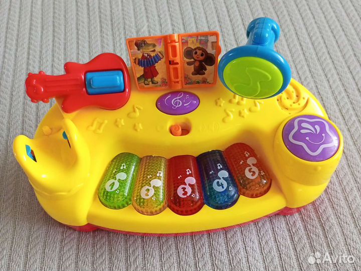 Музыкальные игрушки для малышей